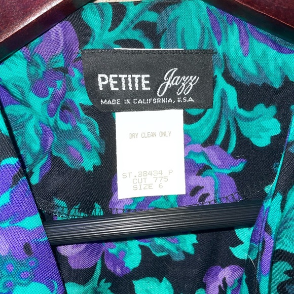 Vintage 80’s “Petite Jazz” Floral Wrap Dress - Picture 3 of 5